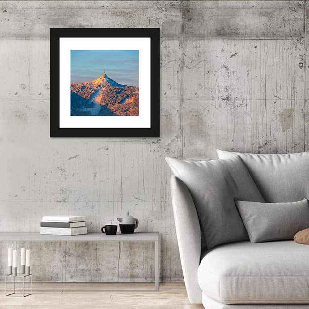 Jested Mountain Wall Art