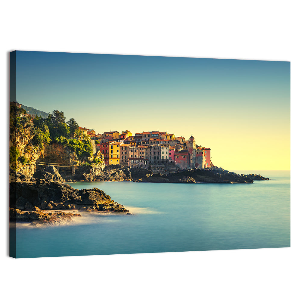 Manarola Cliffside, Cinque Terre Wall Art