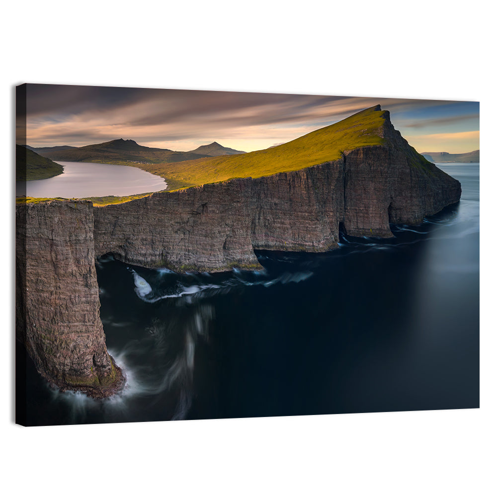 Sørvágsvatn Lake on Vagar Cliffs Wall Art, canvas print, landscape