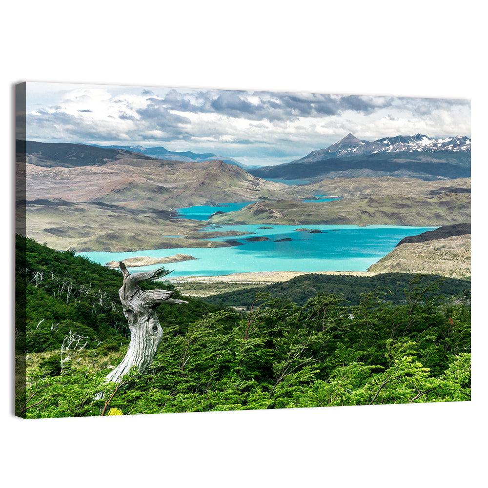 Hiking to Britanico Wall Art