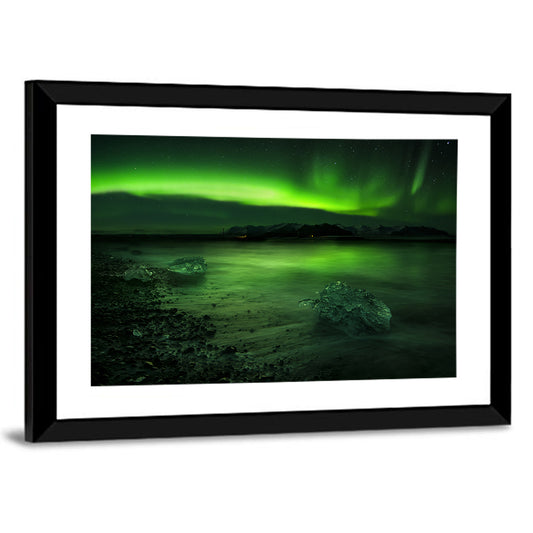 Flash Of Aurora Polaris Above Water Wall Art