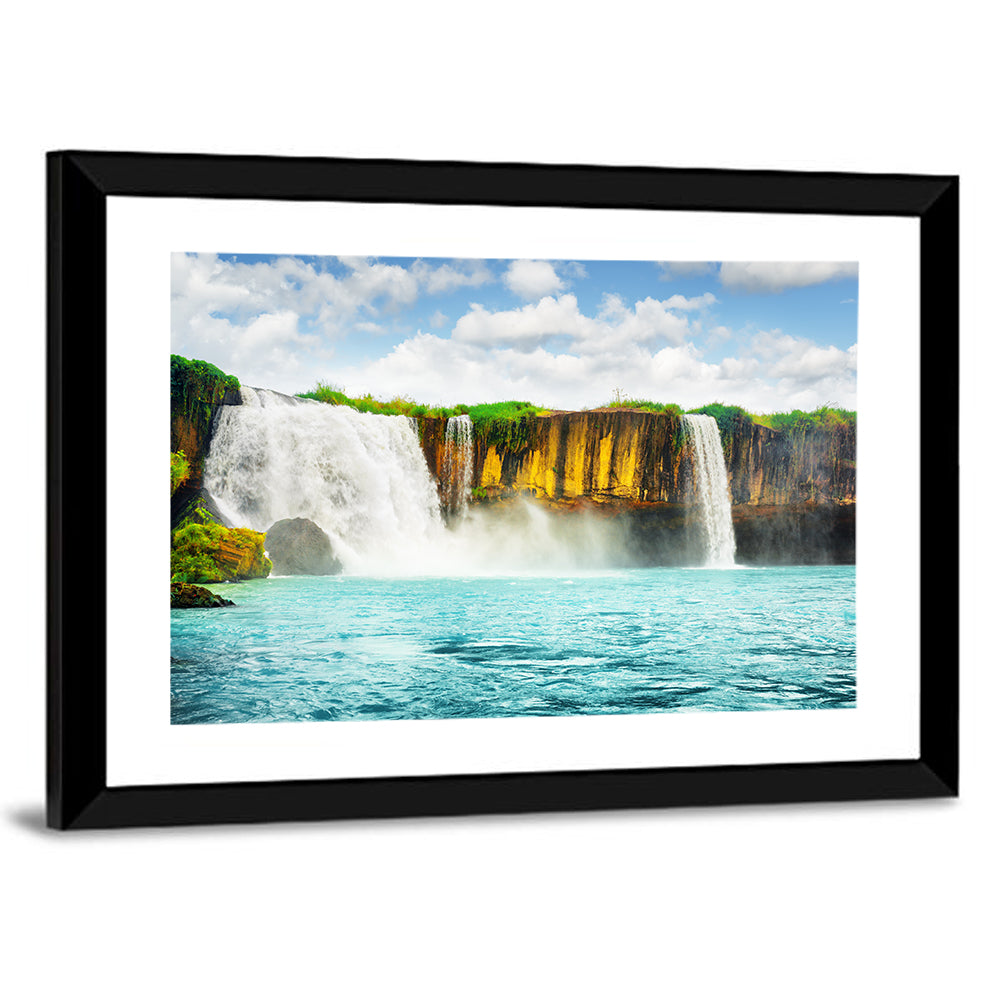 Dray Nur Waterfall Wall Art