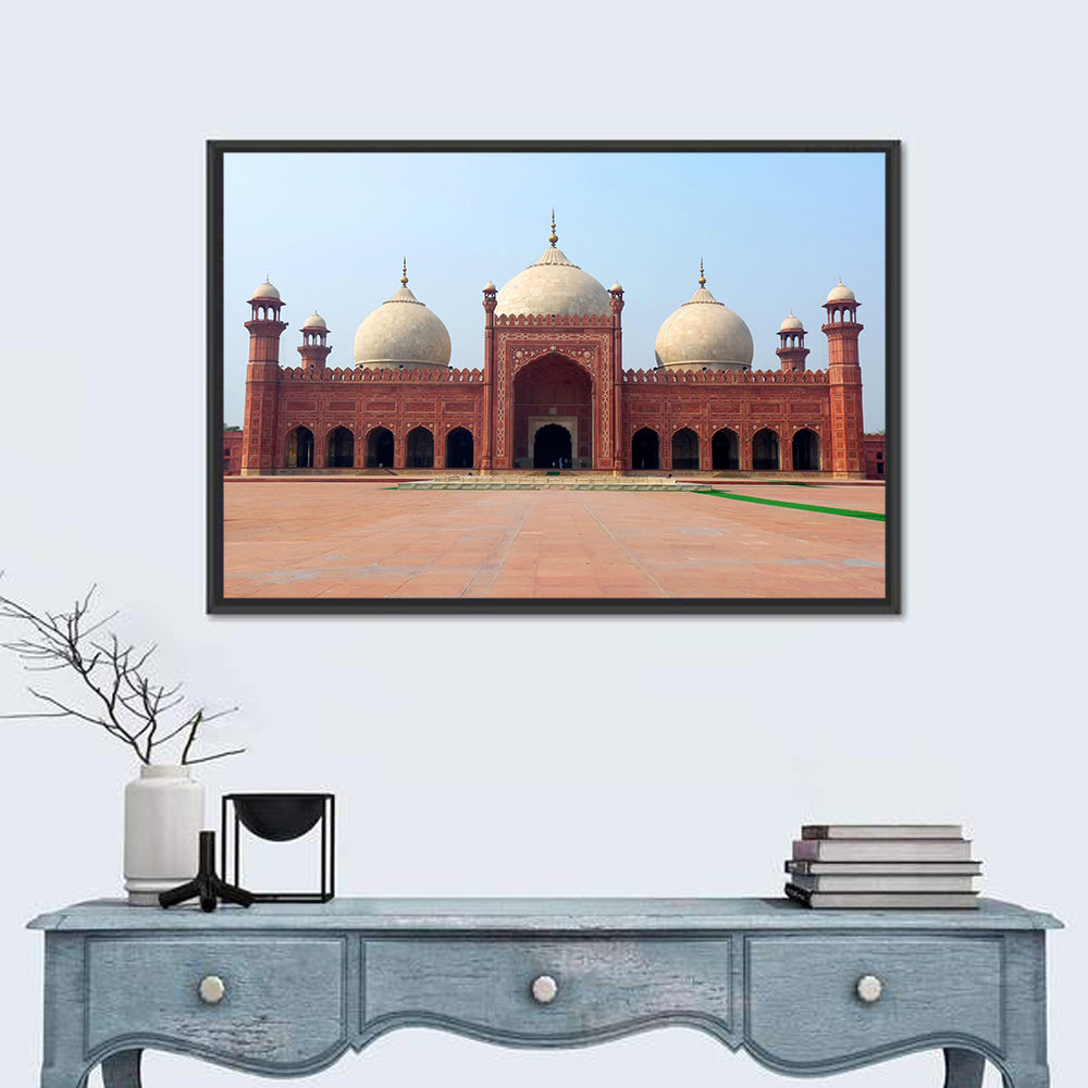 Badshahi Mosque Front View Wall Art