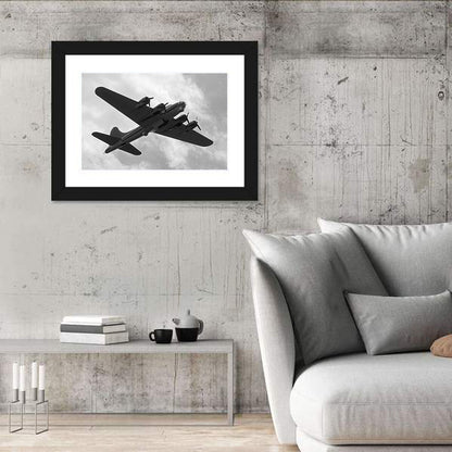 Heavy Bomber On A Mission Wall Art