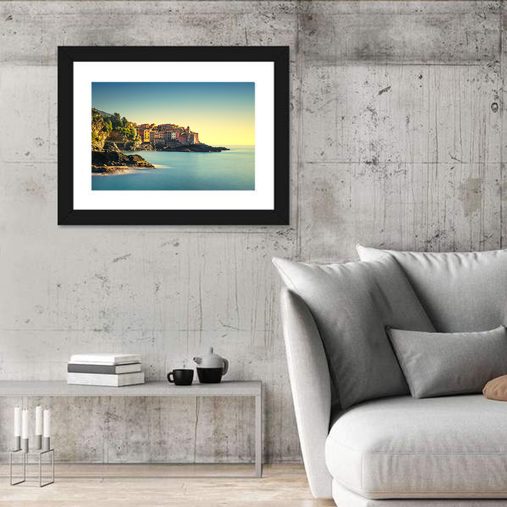 Manarola Cliffside, Cinque Terre Wall Art