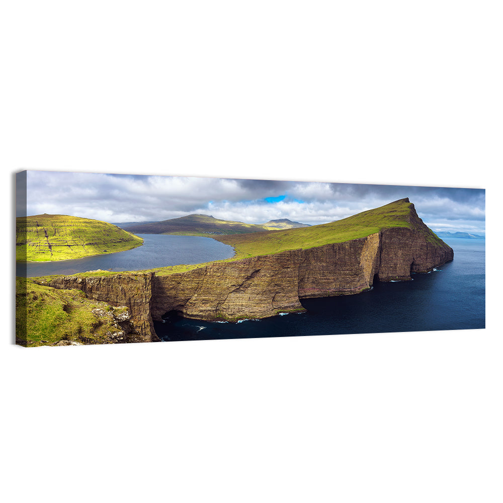 Sørvágsvatn Cliff Overlook Wall Art, canvas print, panoramic
