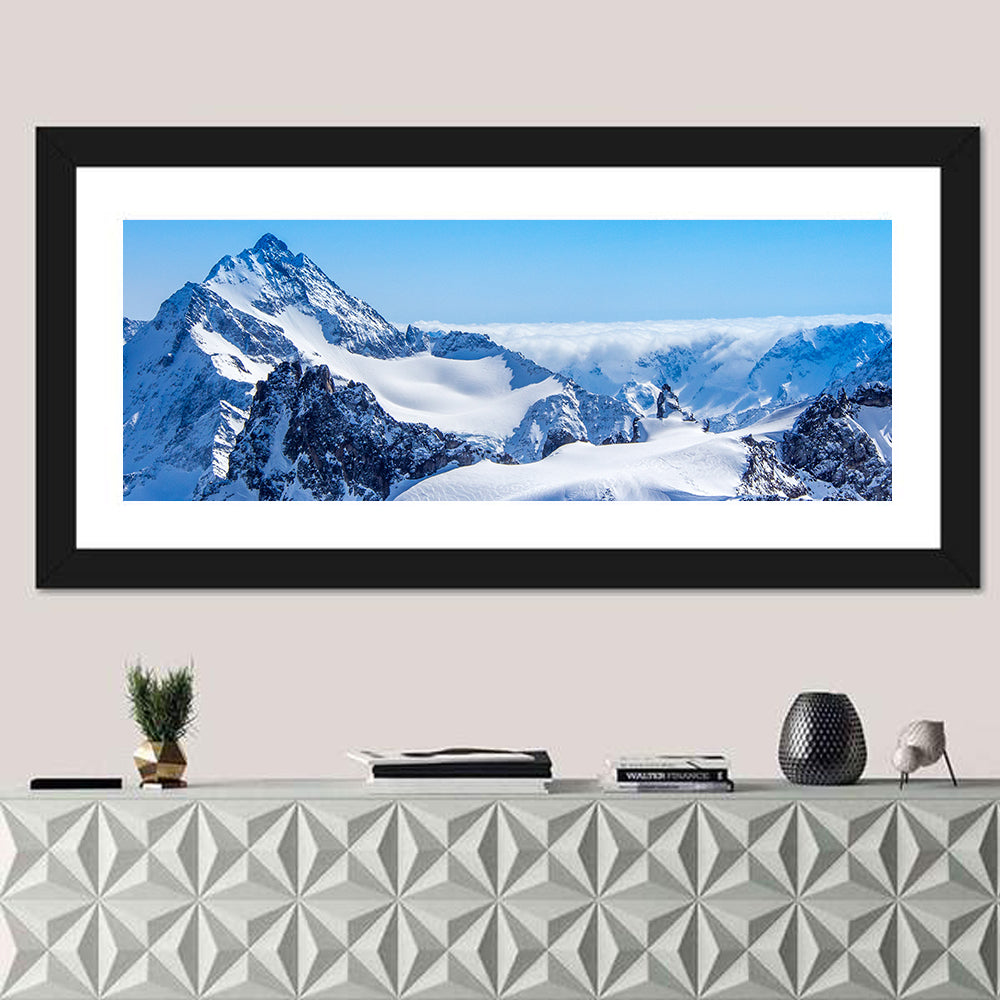 Mount Reissend Nollen Wall Art in a room, panoramic