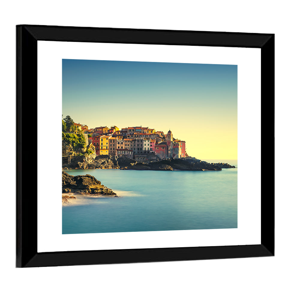 Manarola Cliffside, Cinque Terre Wall Art