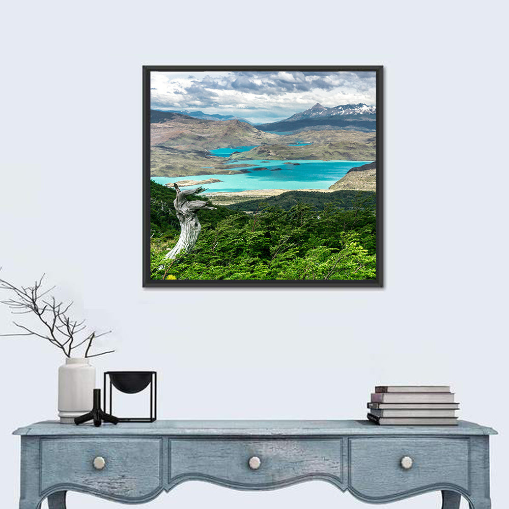 Hiking to Britanico Wall Art
