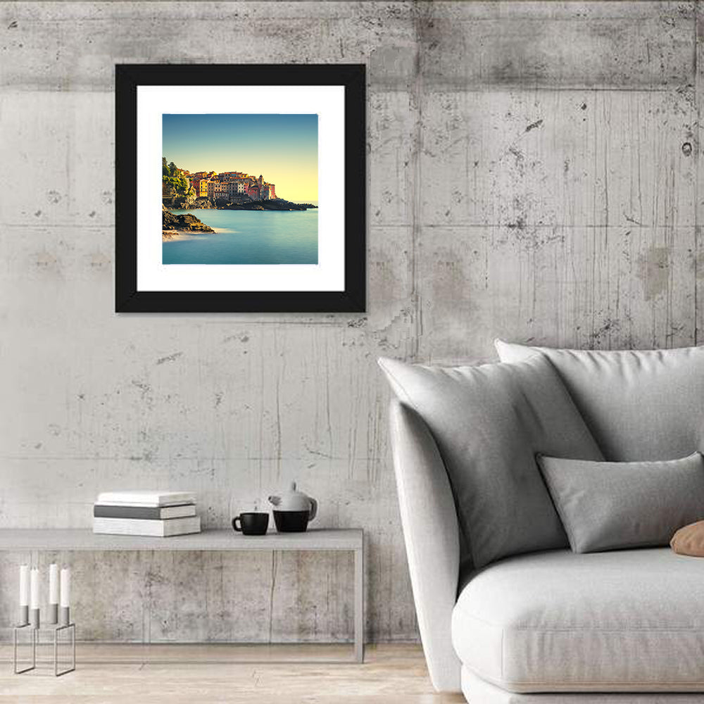 Manarola Cliffside, Cinque Terre Wall Art
