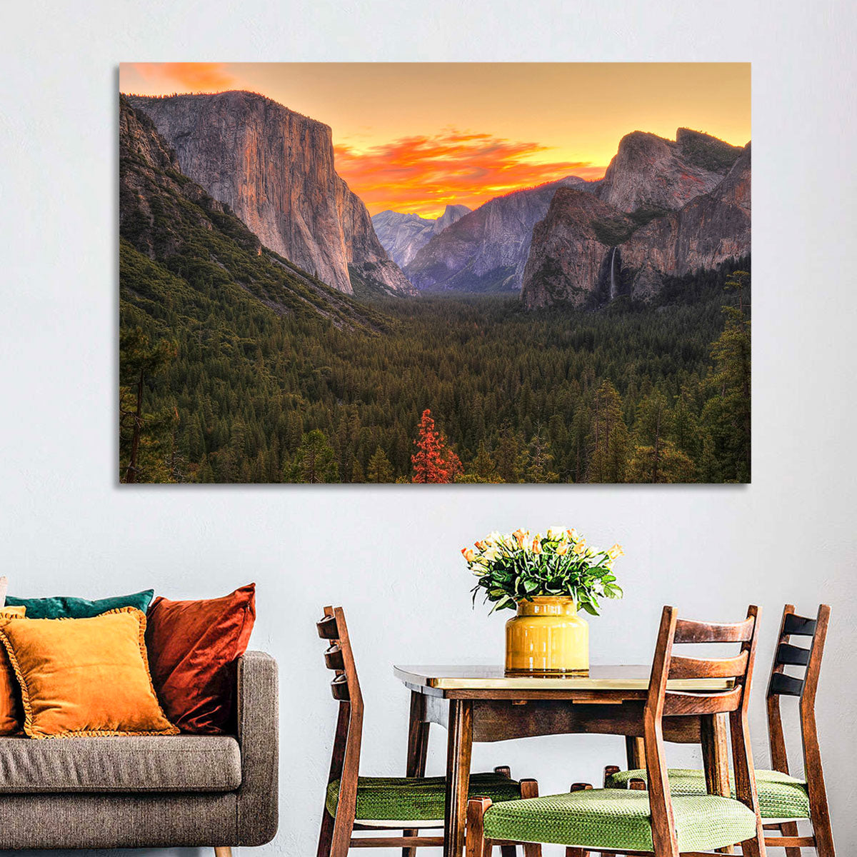 Yosemite Valley Sunset from Tunnel View Wall Art in a room, landscape