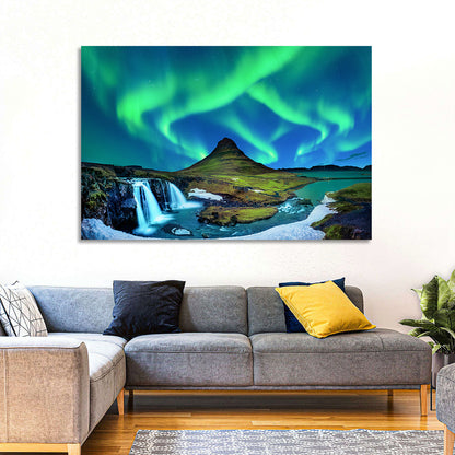 Aurora Borealis Kirkjufell Wall Art