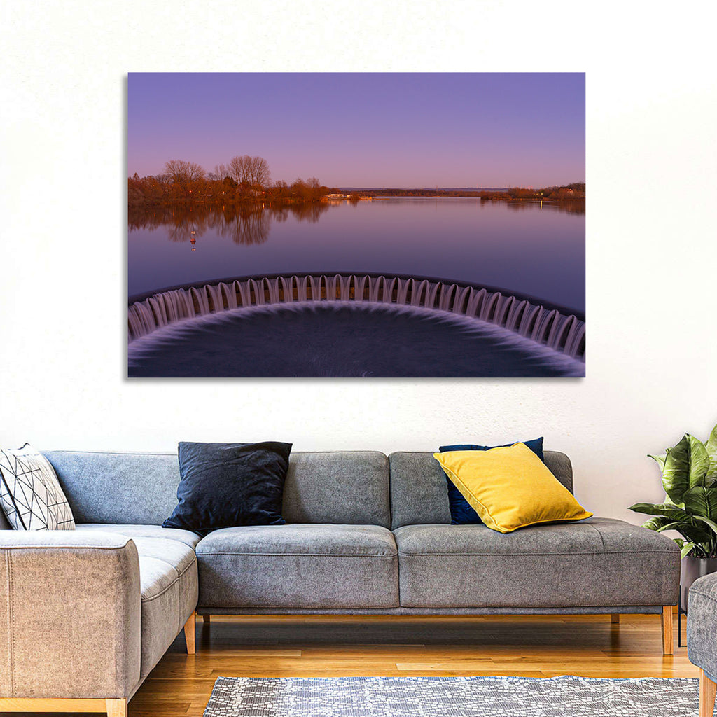 Circular Weir at Dusk Wall Art