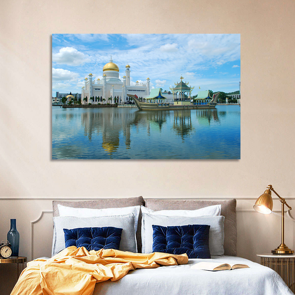 Sultan Omar Ali Saifuddien Mosque Wall Art in a room, landscape