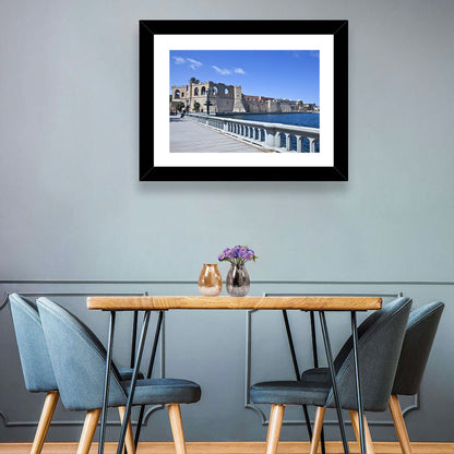 Red Fort Tripoil Wall Art
