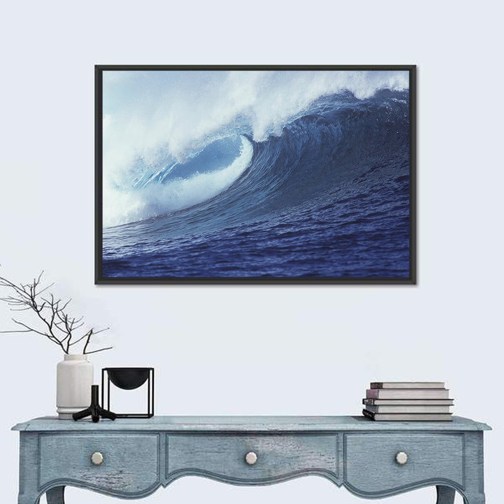 Strong Ocean Wave Wall Art