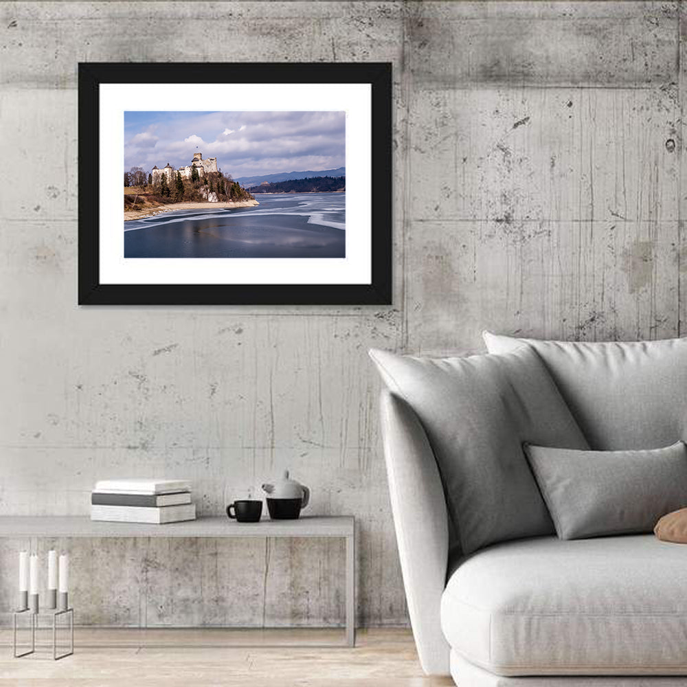 Niedzica Castle on Czorsztynskie Lake Wall Art in a room, landscape
