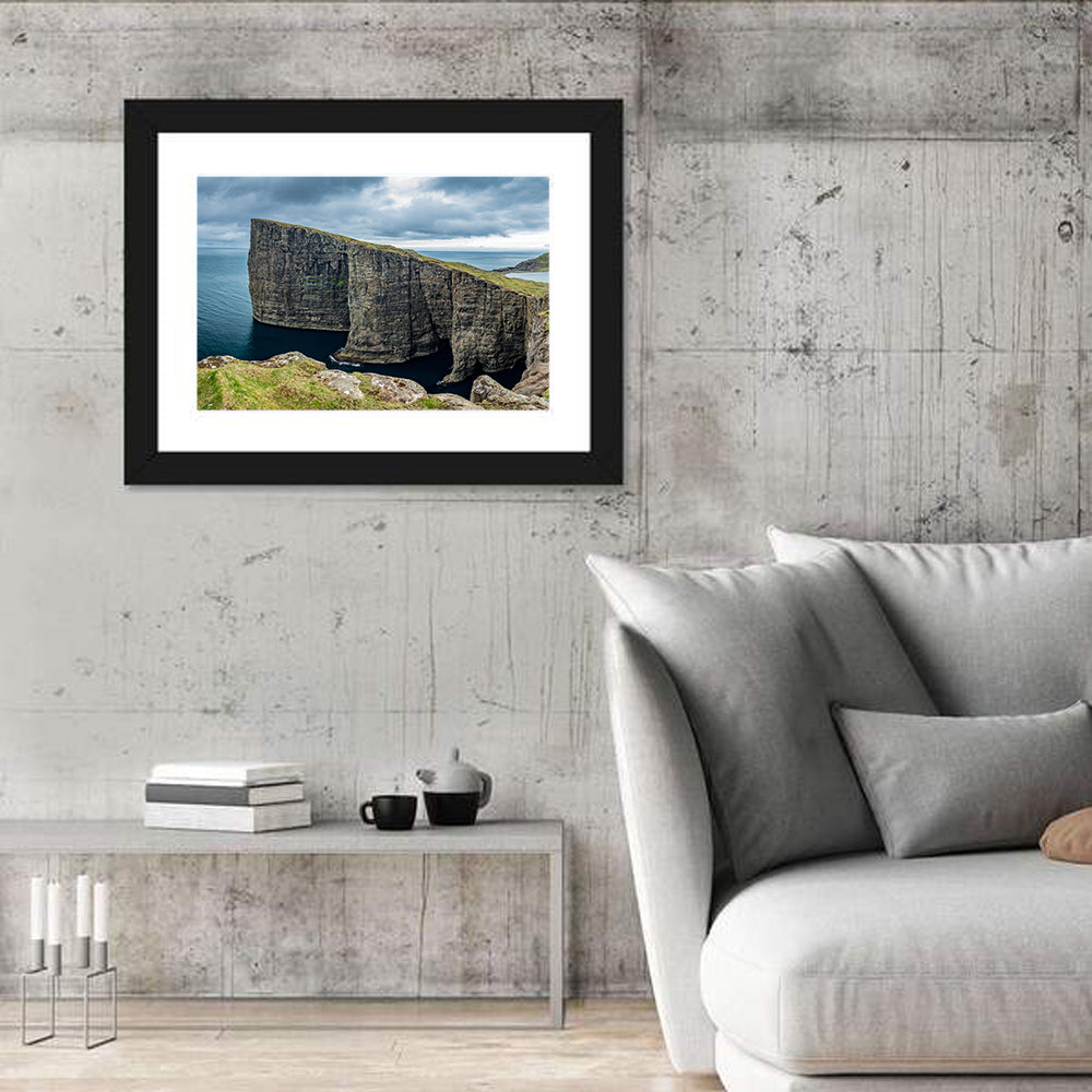 Trælanípa Cliff, Faroe Islands Wall Art