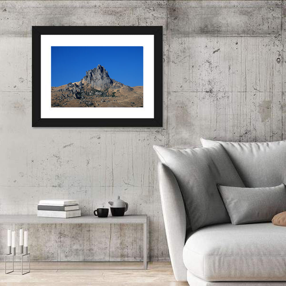 Besh Barmag Mountain Peak Wall Art