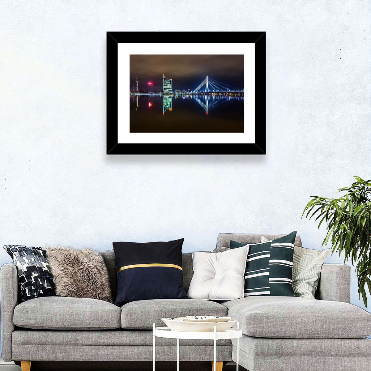 Vanšu Bridge Night Skyline Wall Art