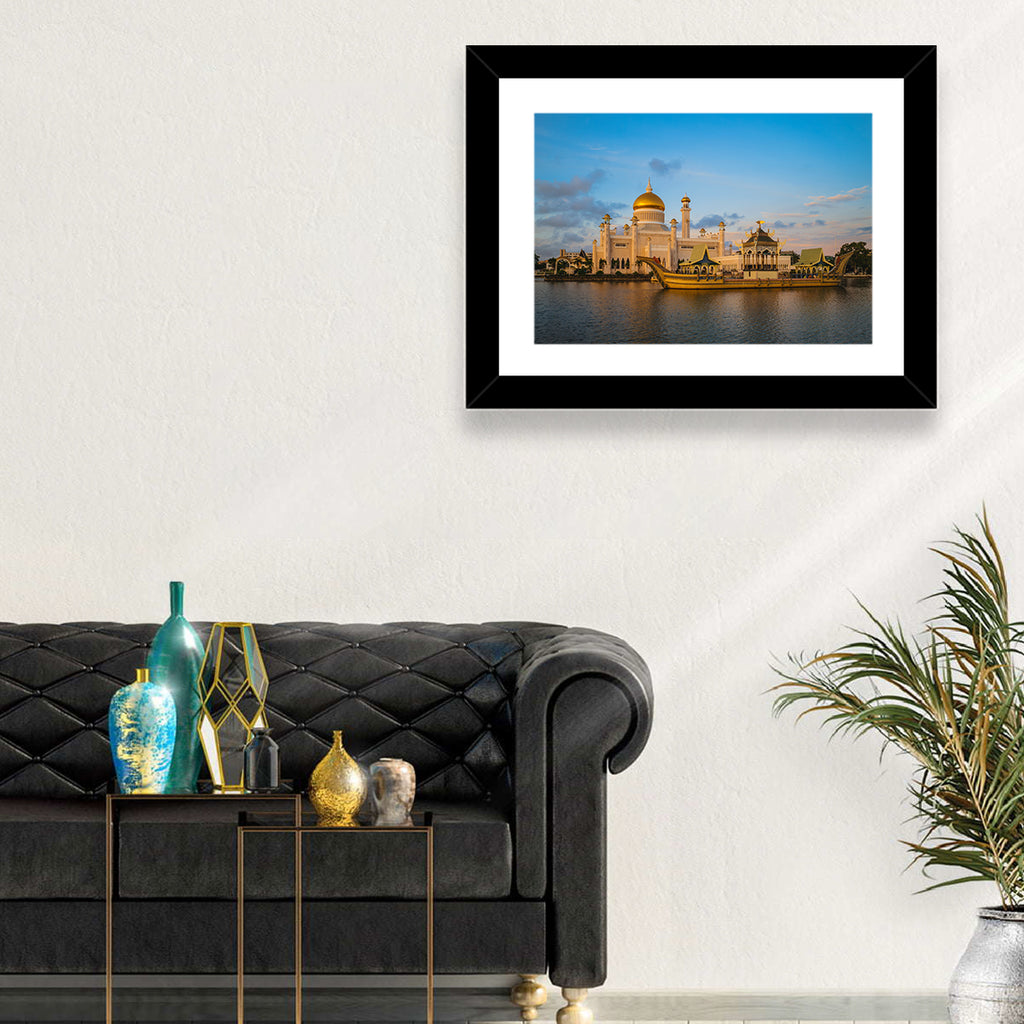 Sultan Omar Ali Saifuddien Mosque at Golden Hour Wall Art