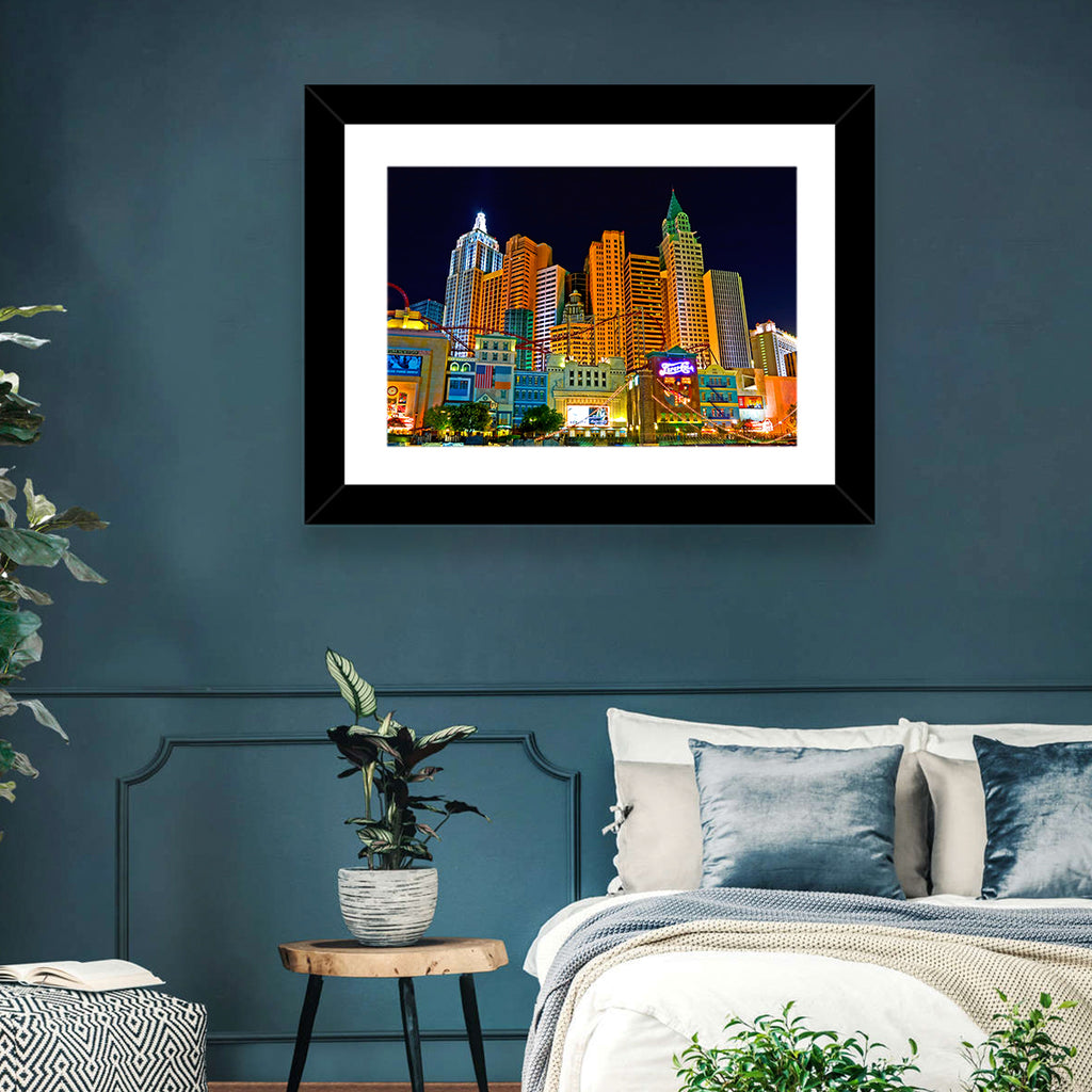 Las Vegas Big Apple Coaster at Night Wall Art