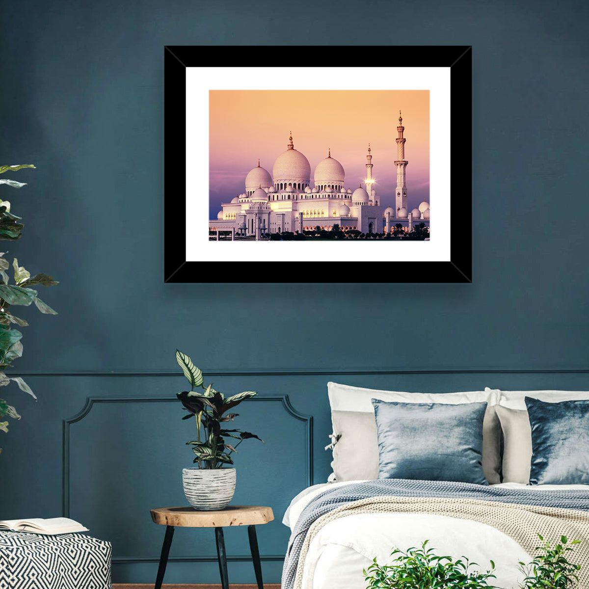 Sheikh Zayed Grand Mosque at Dusk Wall Art in a room, landscape