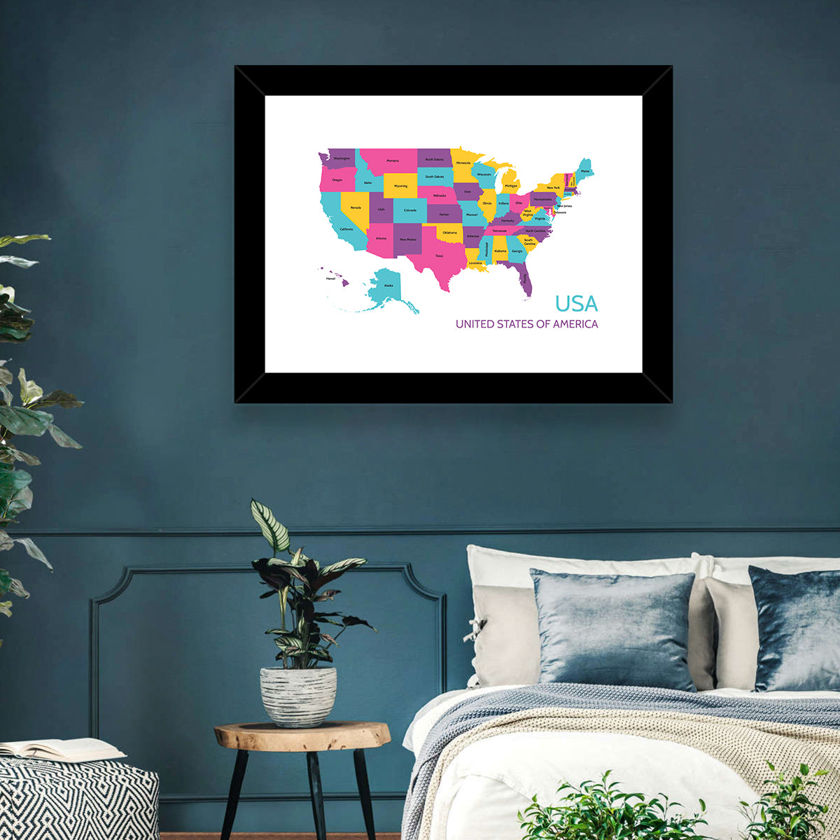 Detailed United States Map Wall Art in a room, landscape