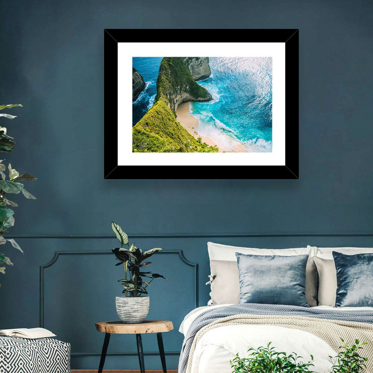 Kelingking Beach, Nusa Penida Wall Art in a room, landscape