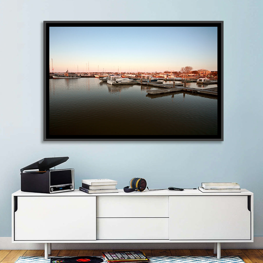 Gimli Marina Dock, Lake Winnipeg Wall Art