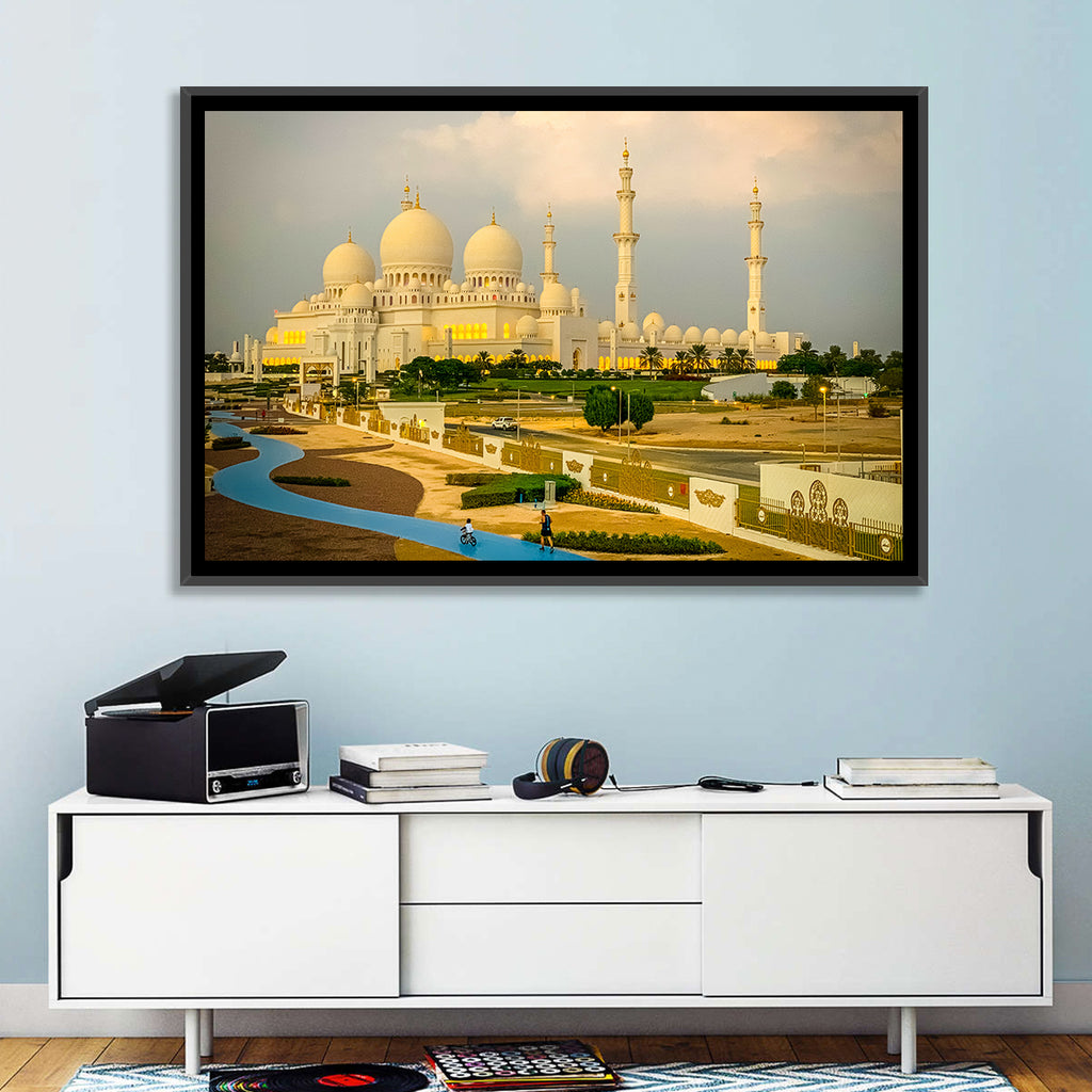 Sheikh Zayed Grand Mosque at Golden Dusk Wall Art