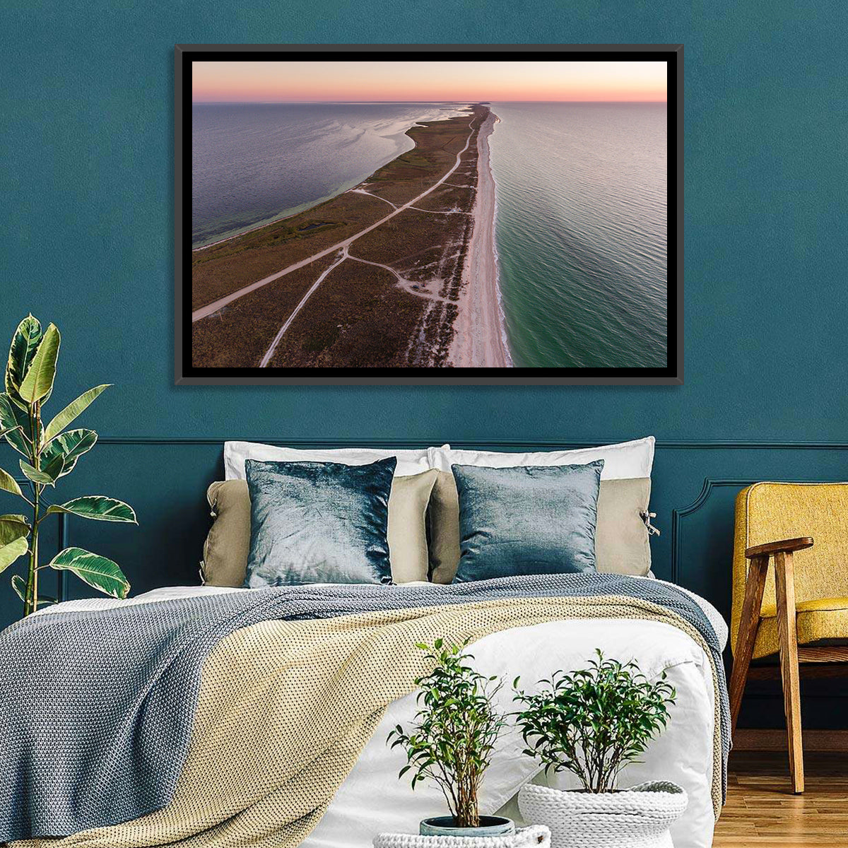 Byriuchyi Island Coastline Wall Art