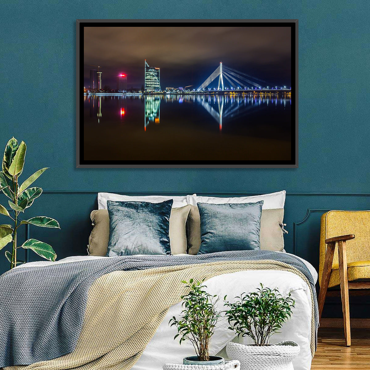 Vanšu Bridge Night Skyline Wall Art