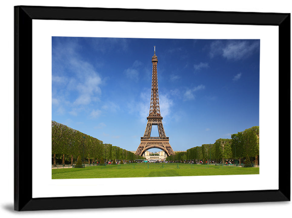 Eiffel Tower Park View Wall Art