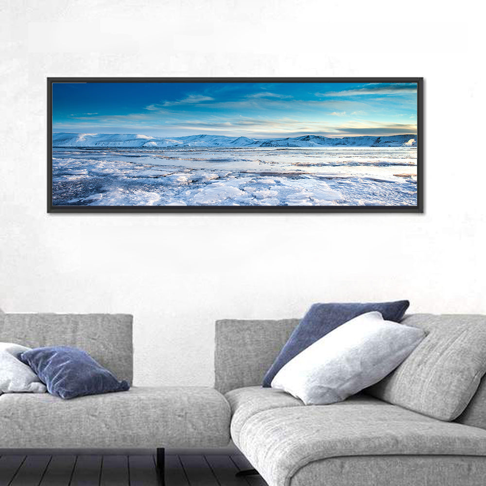Kleifarvatn Winter Horizon Wall Art