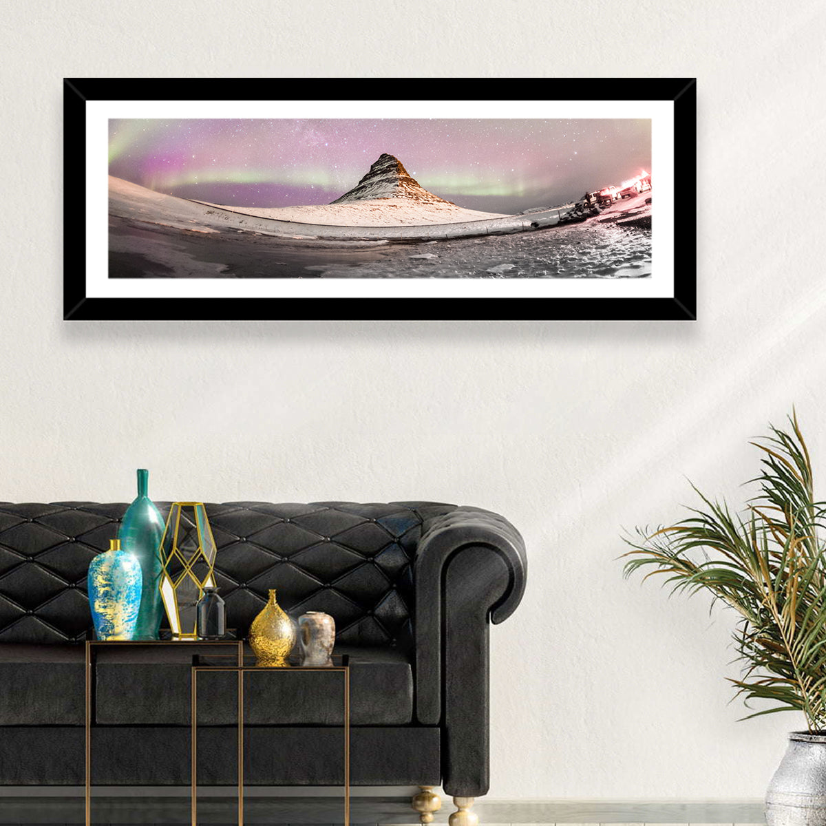 Aurora Over Kirkjufell Wall Art