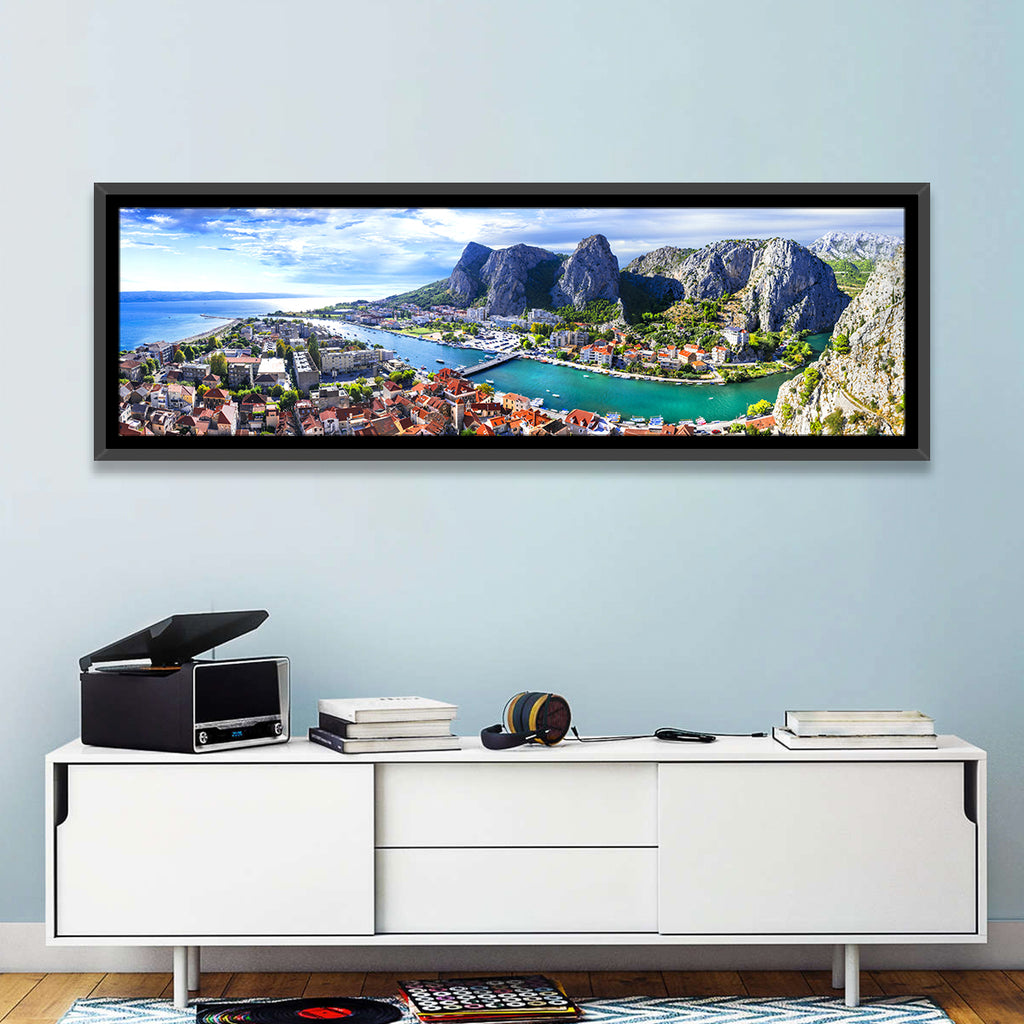 Omiš Cetina River Mouth Canyon View Wall Art
