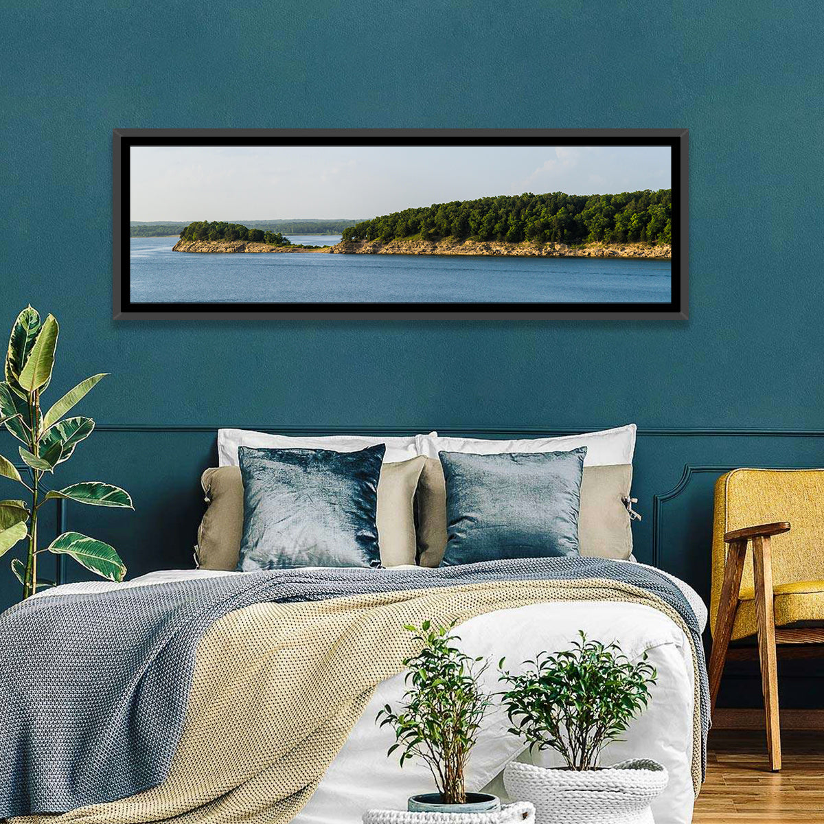 Truman Lake Peninsula Wall Art in a room, panoramic