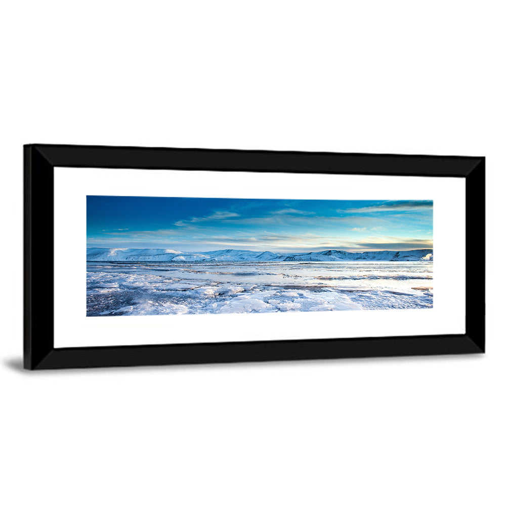 Kleifarvatn Winter Horizon Wall Art