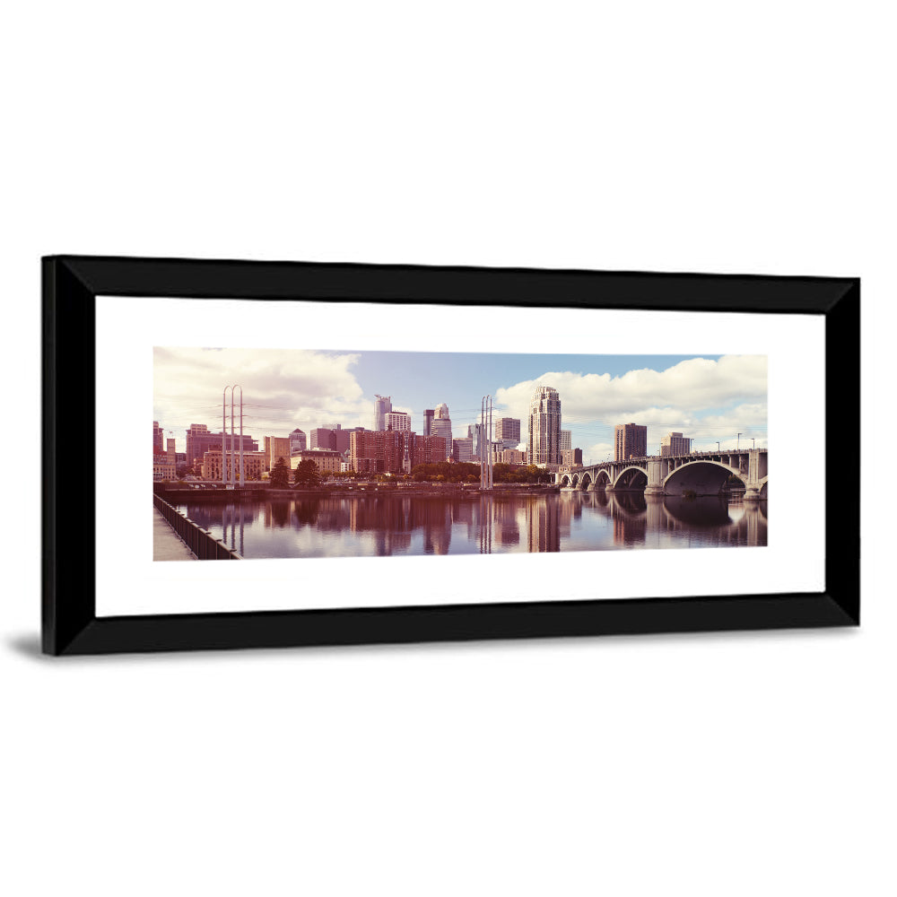Minneapolis Skyline at Third Avenue Bridge Wall Art